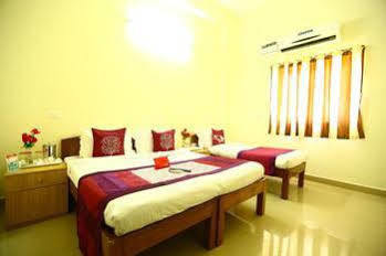 Capital O 10546 Parkway Inn Ченай Екстериор снимка